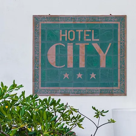 Hotel City מלון מילאנו מריטימה