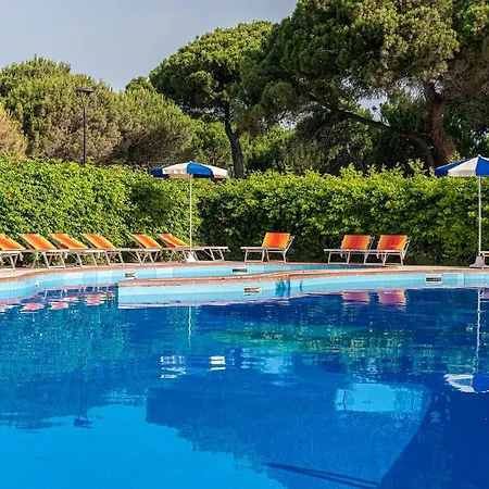 Hotel City ميلانو ماريتيما