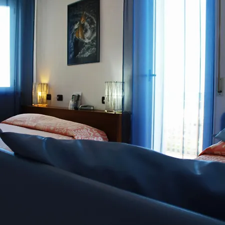 מלון Hotel City מילאנו מריטימה