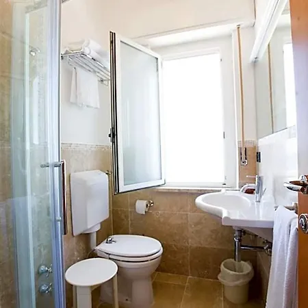 Hotel City Hotel 3*