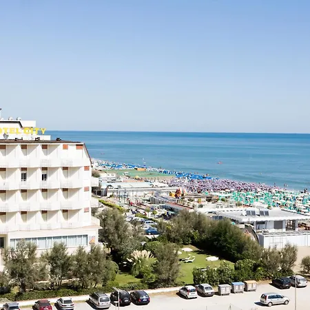 Hotel City 3*