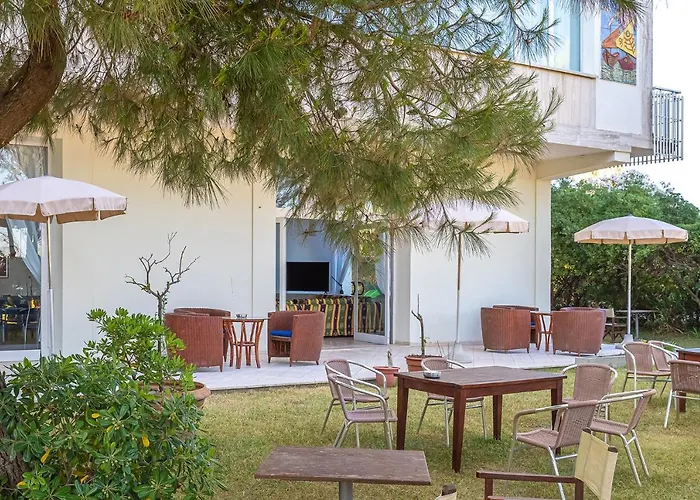 Hotel City Отель 3*