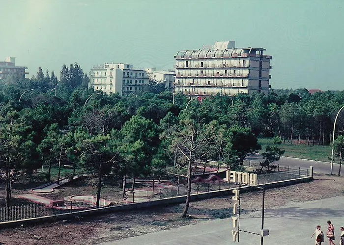 Hotel City Szálloda 3*